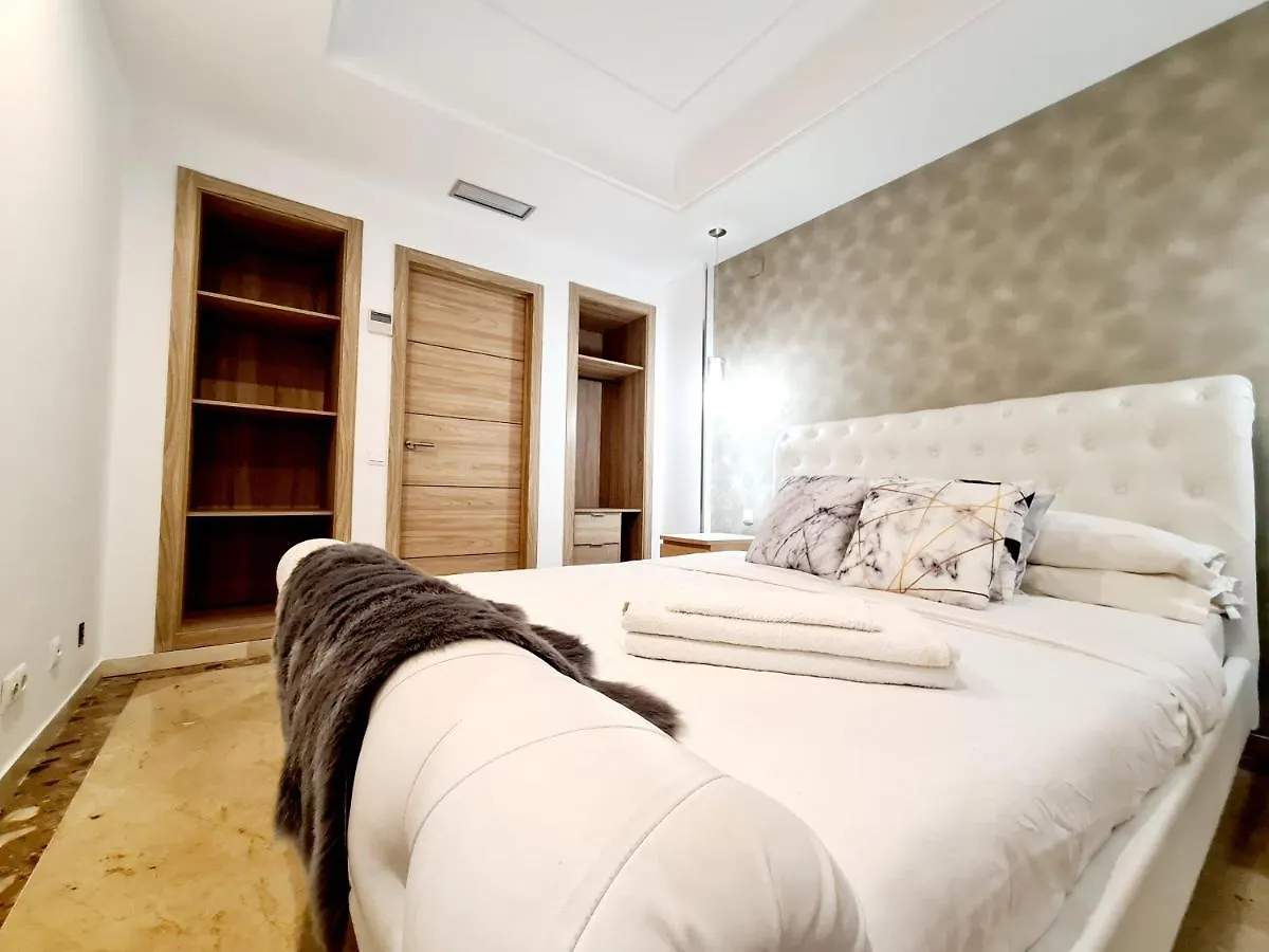 Puerto Banus Beach Apartments Marbella