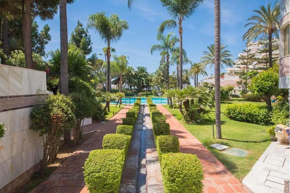 Aparthotel Puerto Banus Beach Apartments Marbella