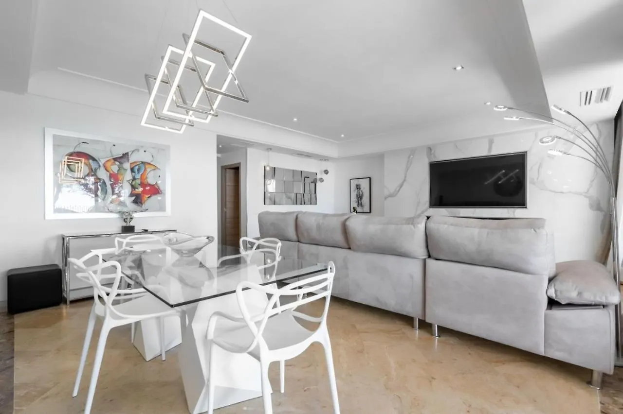 Puerto Banus Beach Apartments Marbella Aparthotel