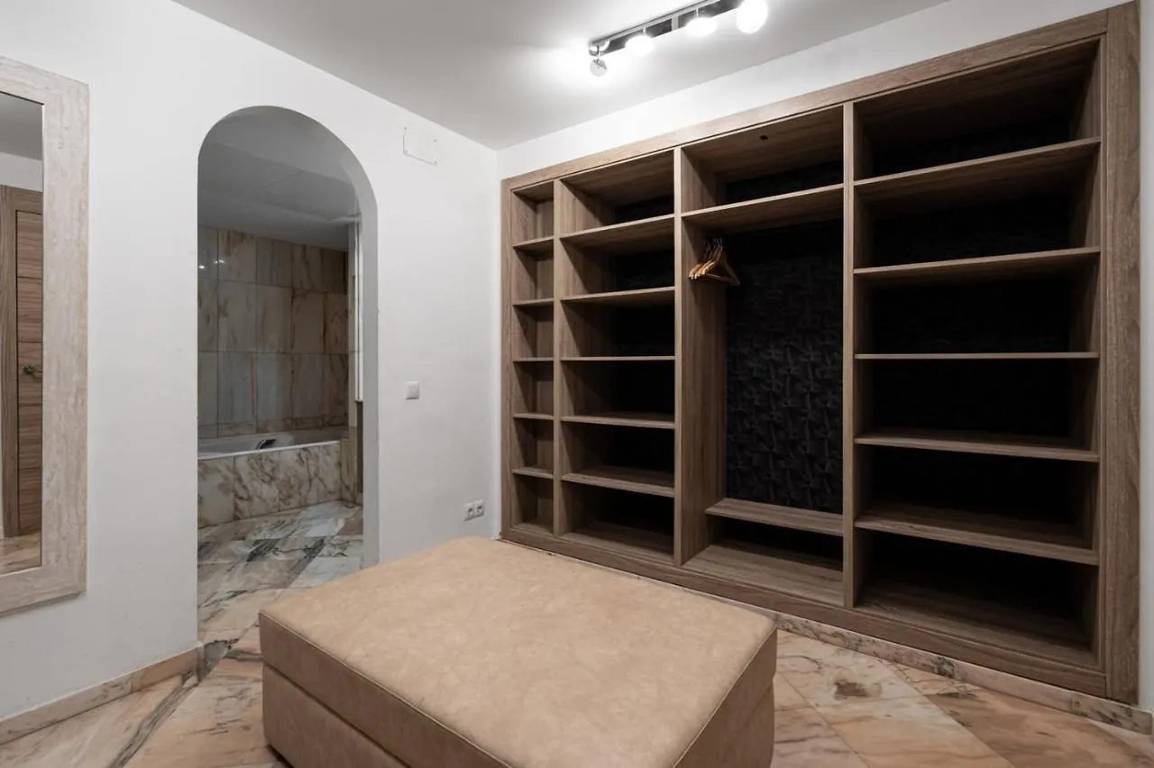 Puerto Banus Beach Apartments Marbella