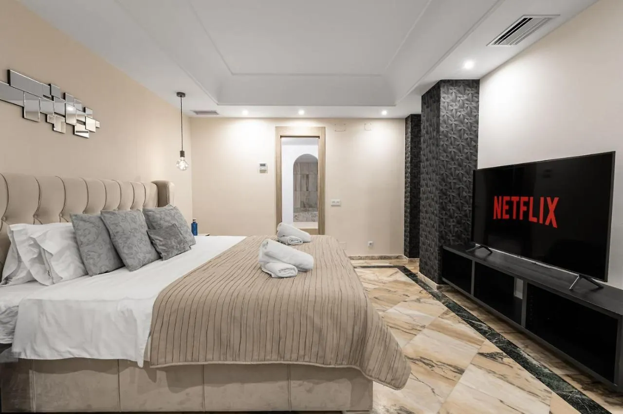 Aparthotel Puerto Banus Beach Apartments Marbella