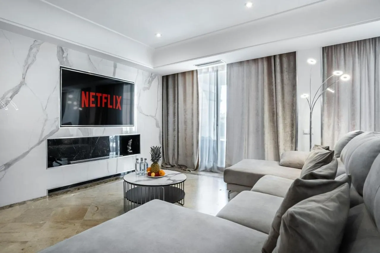 מארבלה Puerto Banus Beach Apartments 0*,  ספרד